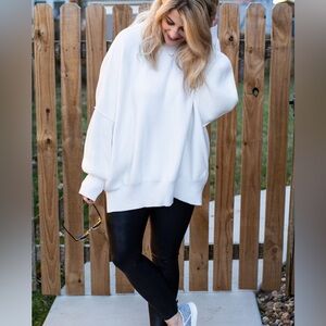 Free People White Long Oversized Tunic Sweater Size Large NWT